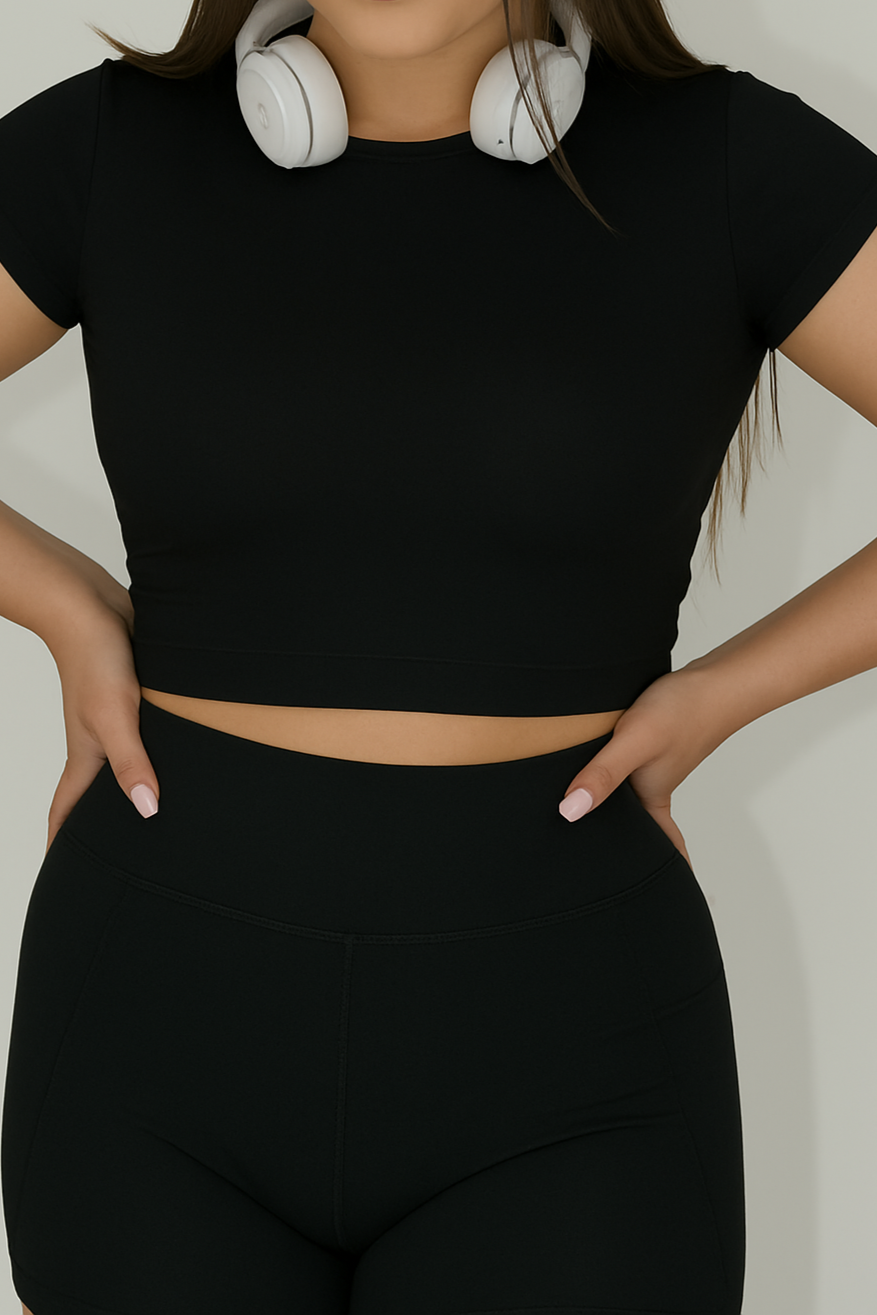 Flex Mid T-Shirt in Black