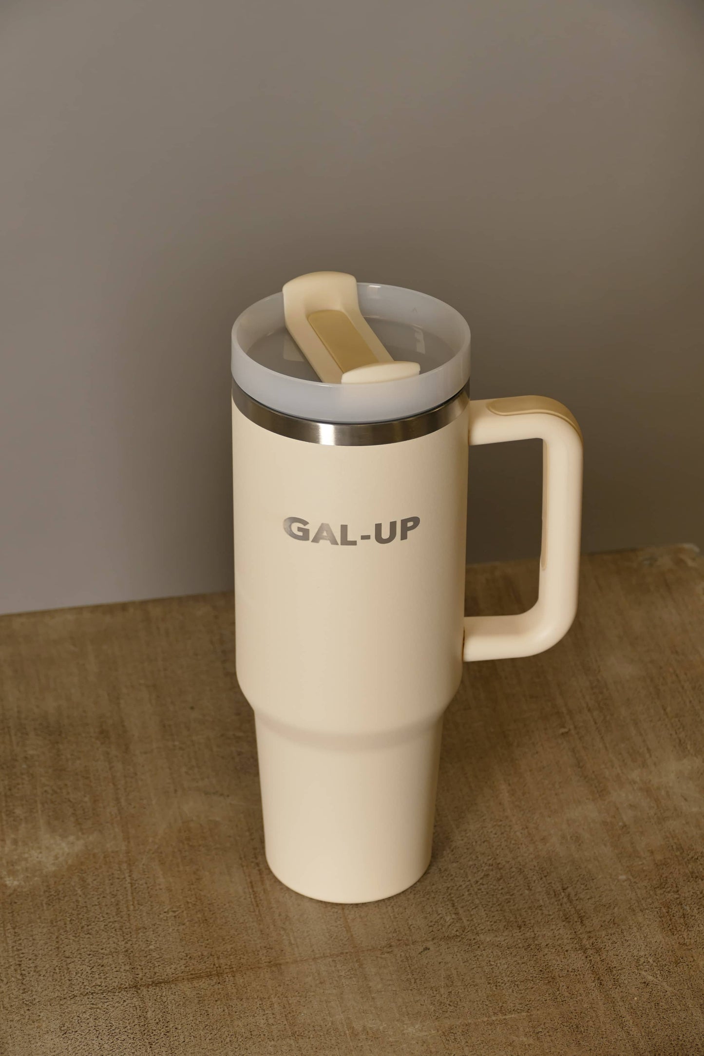 Stainless Steel Water Bottle in Vanilla