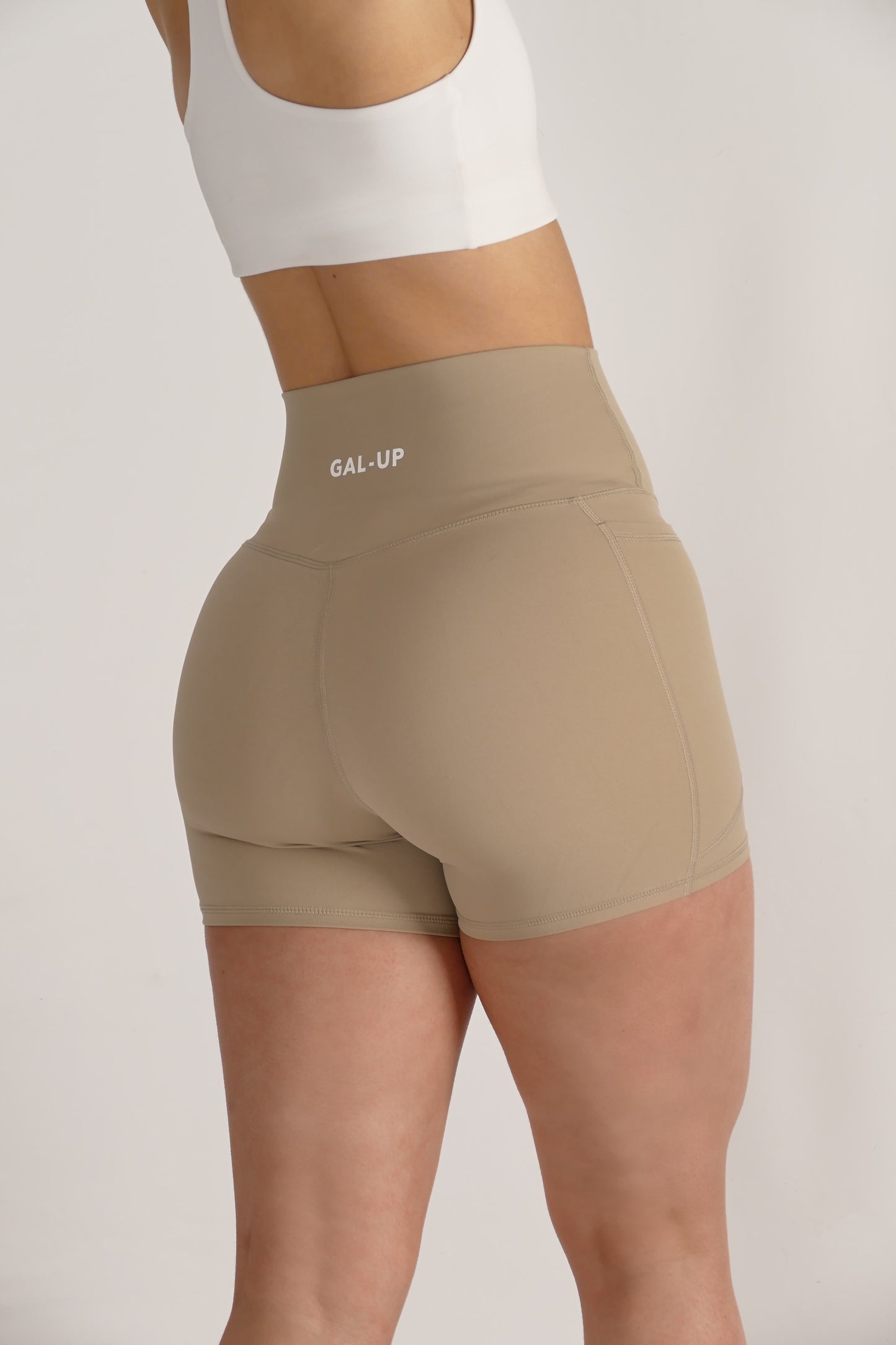 Flex Shorts in Latte