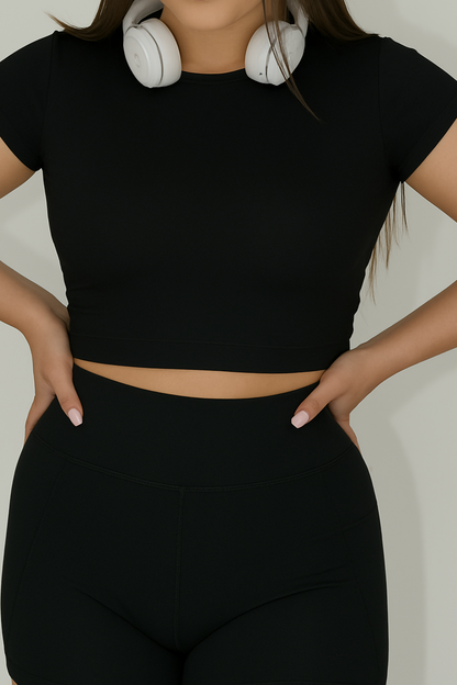 Flex Mid T-Shirt in Black