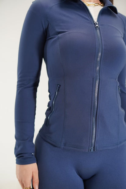 Contour Midlayer Jacket In True Blue
