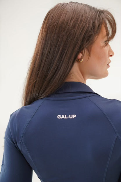 Contour Midlayer Jacket In True Blue