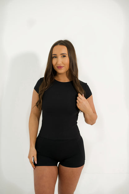 Flex Mid T-Shirt in Black