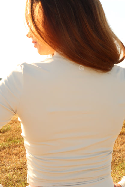 Flex Mid-Rise Zippy Jacket in Vanilla